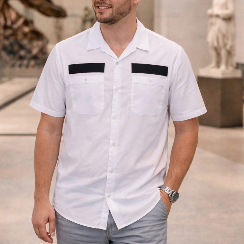 Calvin Klein Button Down Short Sleeve Shirt Small New
